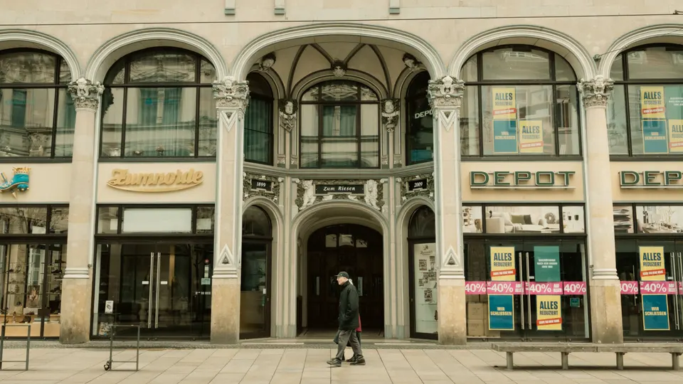 Navigating Florin's Landmarks with Ease in Florin